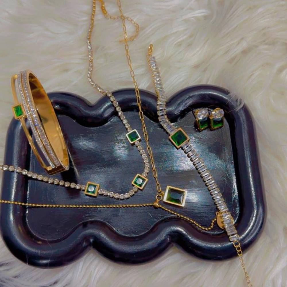 Green Emerald Set