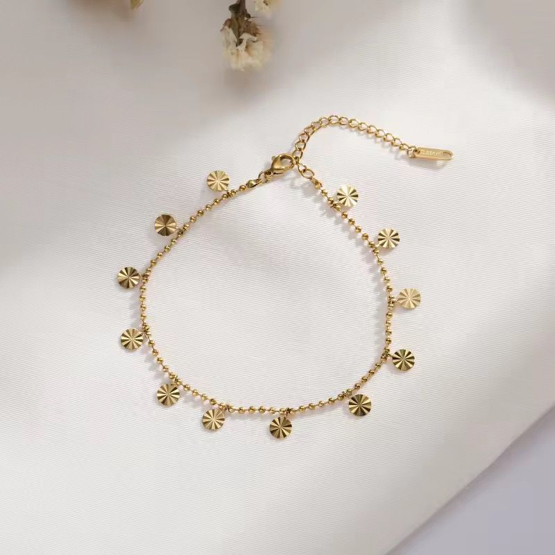 Dangling Circle Golden Anklet | Elegant Minimal Charm