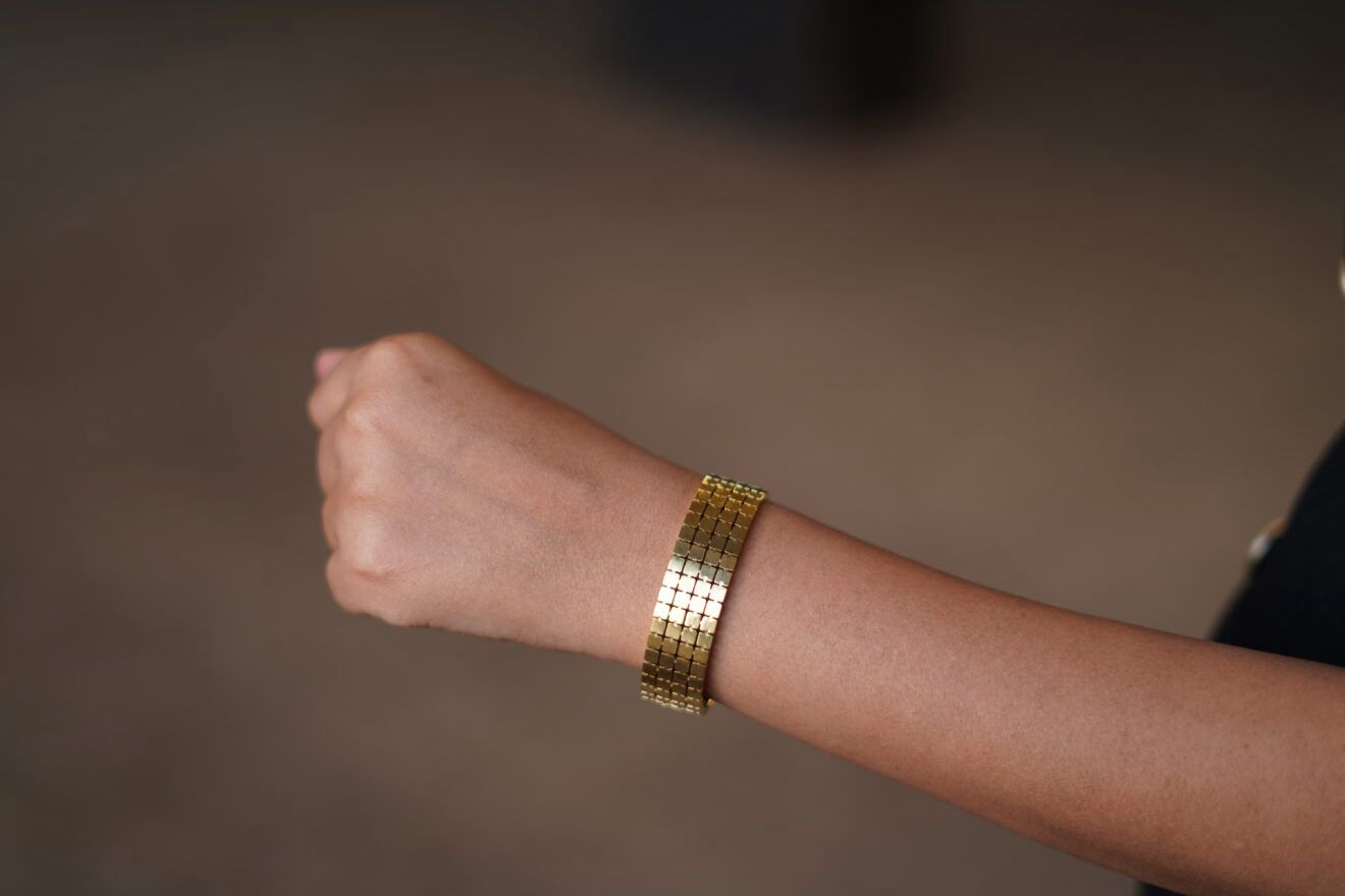 Liquid Gold Mesh Cuff | Bold Sophistication Redefined