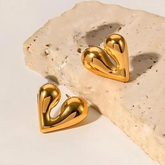 Heart Studs | Simple Love Elegance