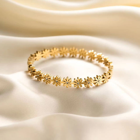 Dainty Daisy Chain Bangle | Elegant Floral Charm