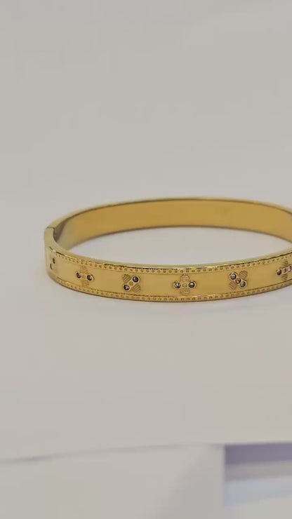 Gilded Petal Cuff | Floral-Inspired Elegance